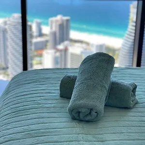 La Jolla Broadbeach , Gold Coast Australia
