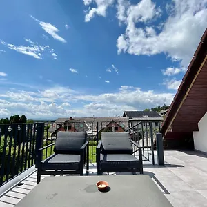 Hisa Trelc- Sobe Hotel Komenda